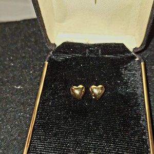 Vintage Pierced Gold Heart Studs.